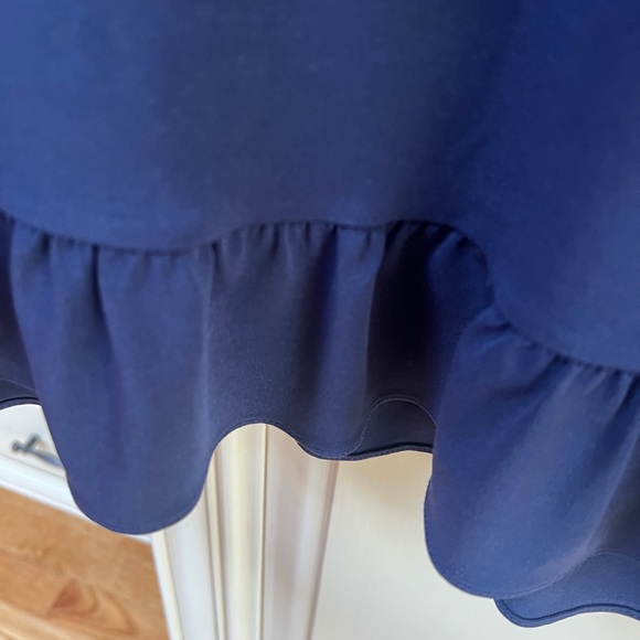 Michael Kors sleeveless blouse XL with gold trim - Picture 8 of 8